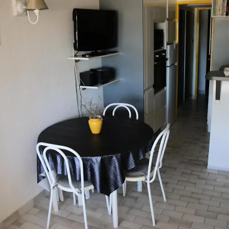 Port Nature - 2 Pieces Pour 6 Personnes 504 - Naturiste