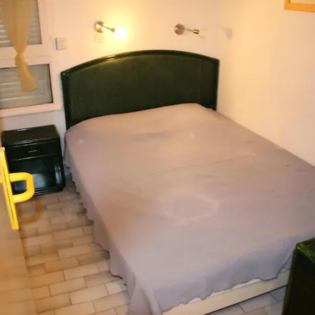 Daire Port Nature - 2 Pieces Pour 6 Personnes 504 - Naturiste